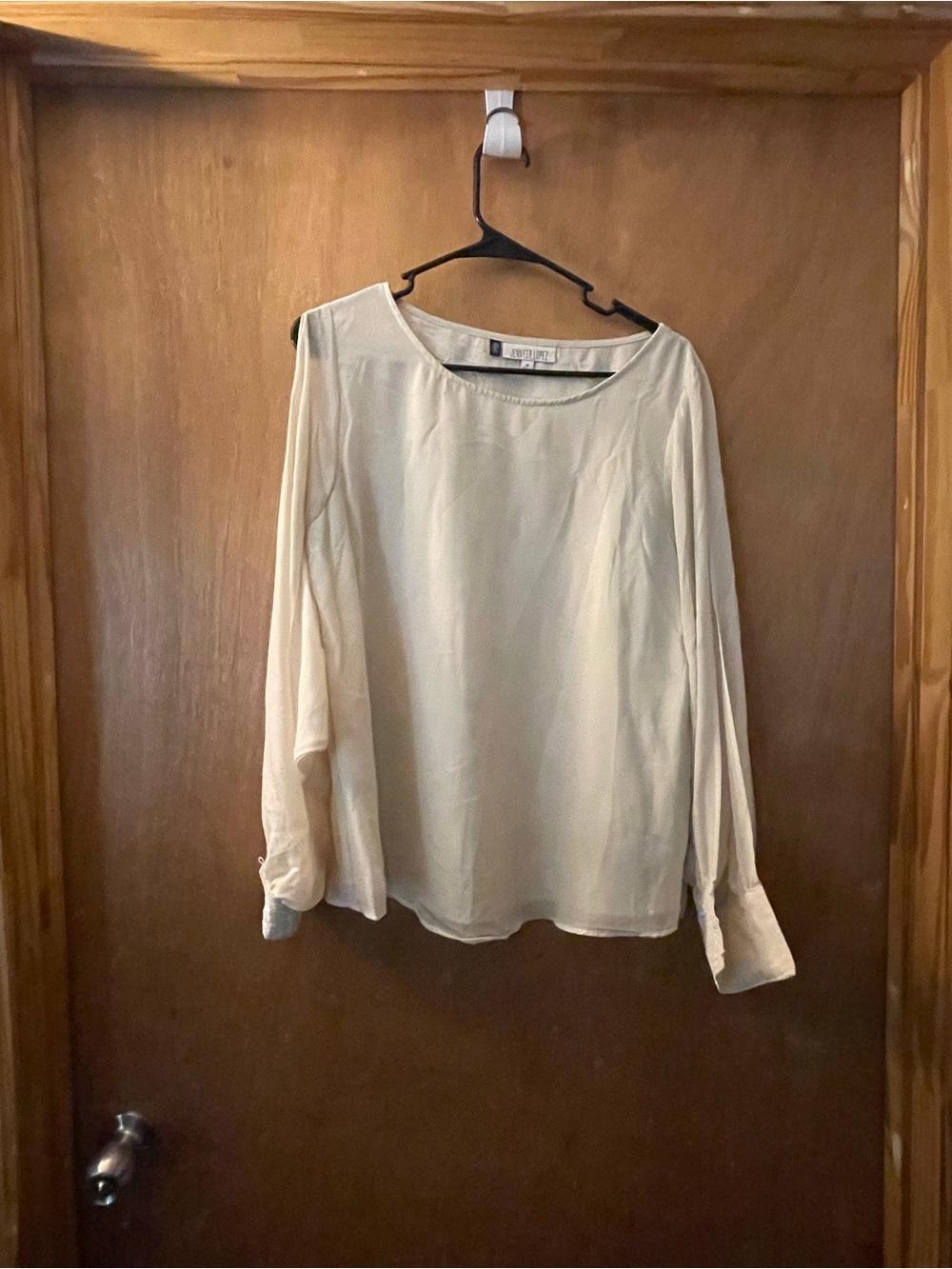 Jennifer Lopez Ivory Crewneck Long-Sleeve Blouse
